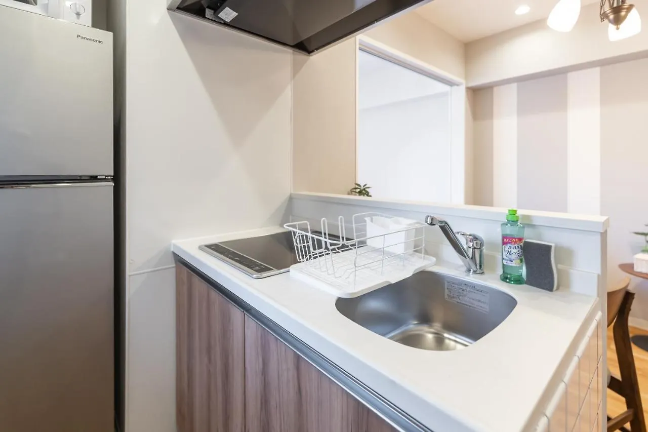 H2H Tsutenkaku Osaka Apartment